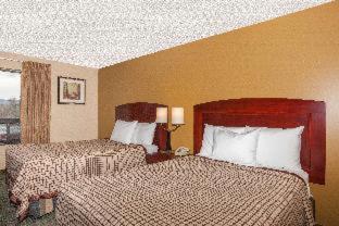 Days Inn By Wyndham Utica Oda fotoğraf